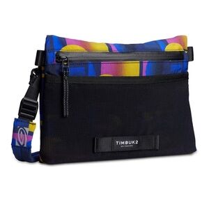 Timbuk2 NWOT Slim Crossbody Bag 💜 Zipper Pockets Detachable Strap Colorful Print